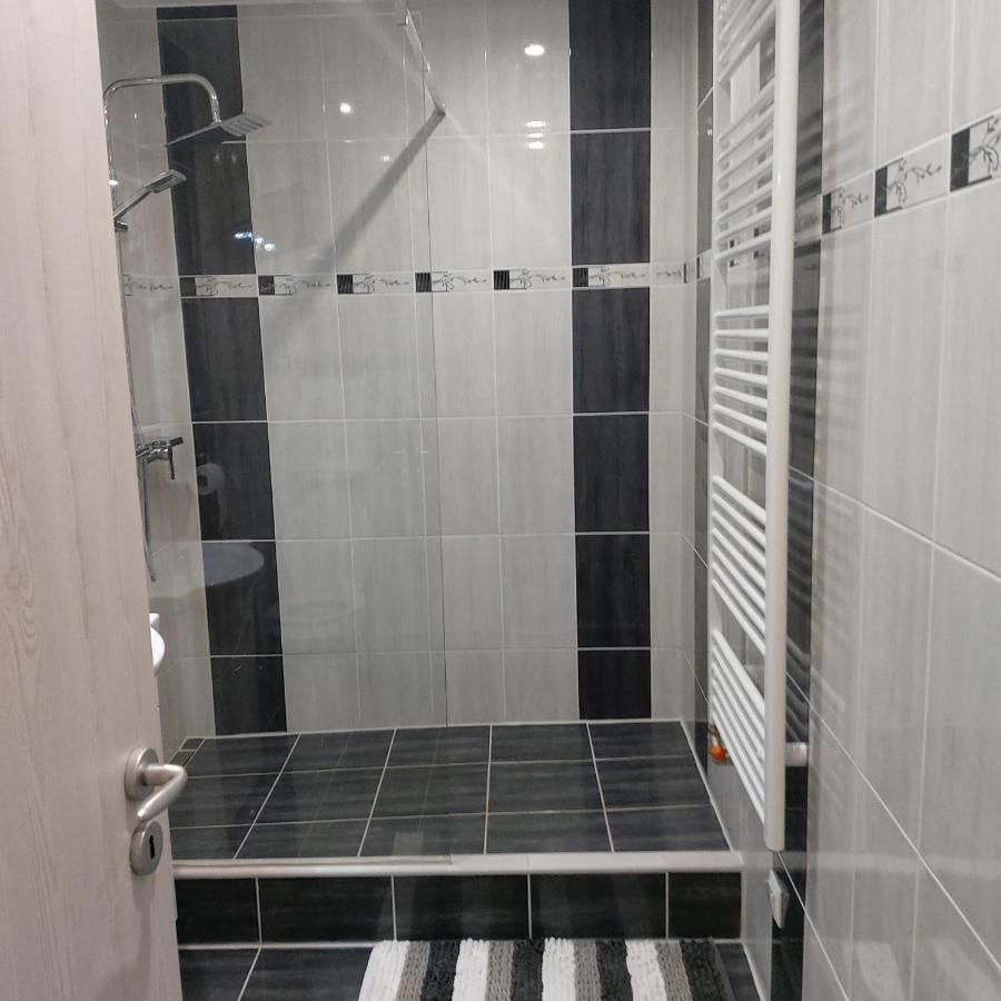 Arkad Center Apartman Segedin Dış mekan fotoğraf